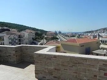 Akpinar מלון 3*