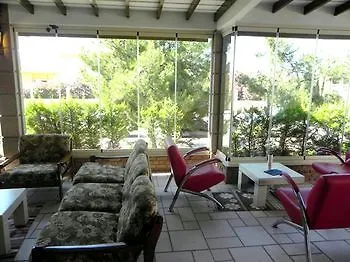 Akpinar מלון