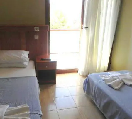 Akpinar מלון Çeşme