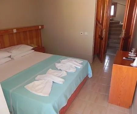 Akpinar 酒店 Çeşme